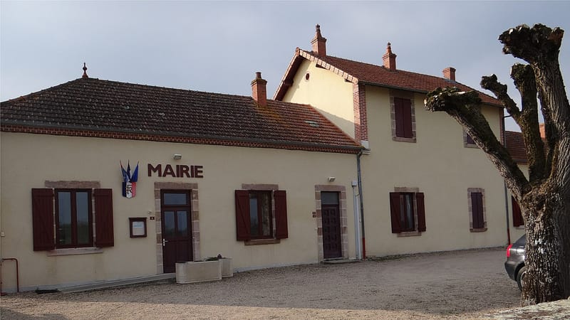 Yzeure — Chézy (Allier) 01