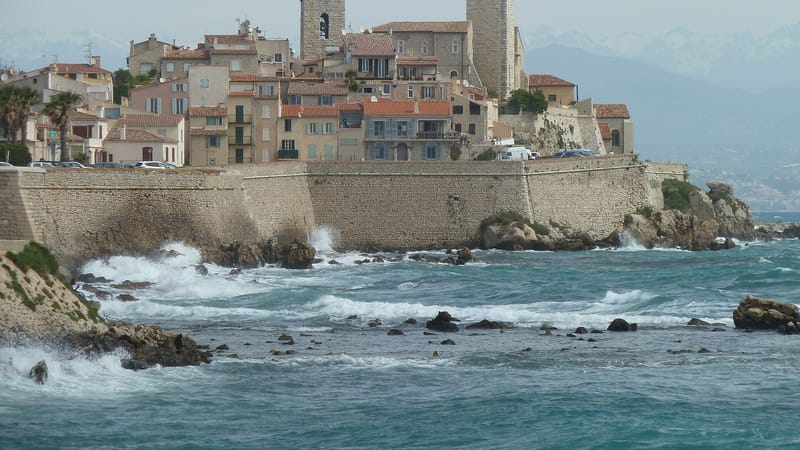Antibes — Antibes vieille ville mai 2014