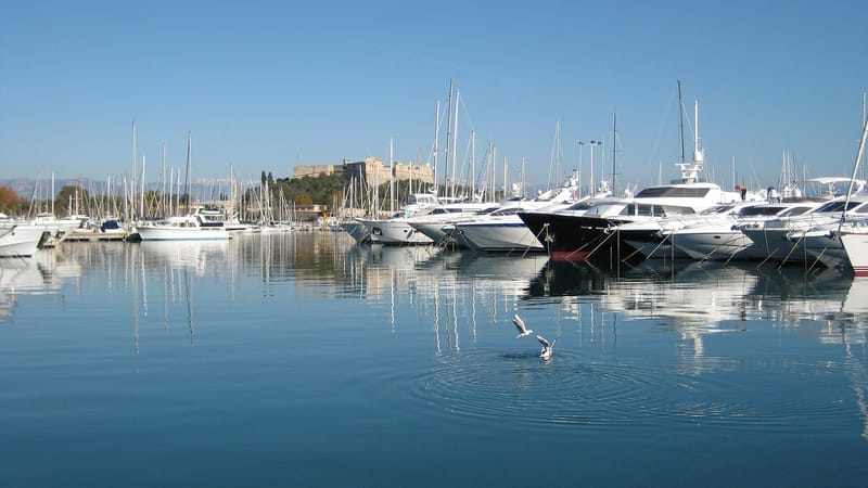 Antibes — Port d Antibes
