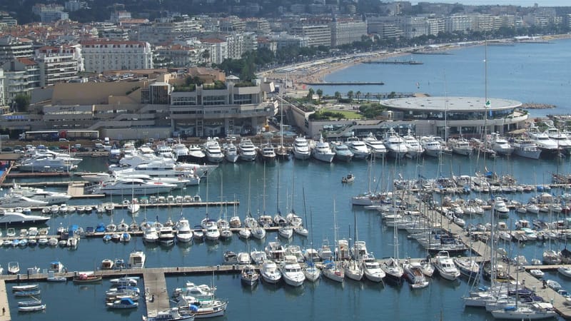 Cannes — Cannes - port et croisette