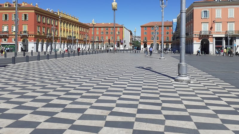 Nice — Nice - La place Masséna