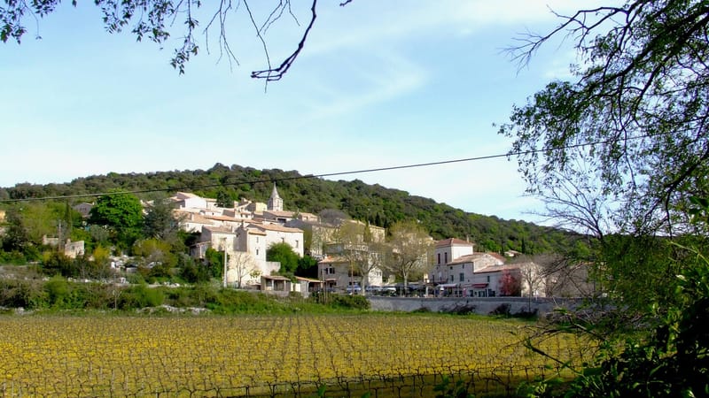 Bourg-Saint-Andéol — Bidon-village