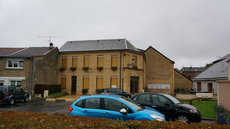 Saint-Laurent — Mairie 05680