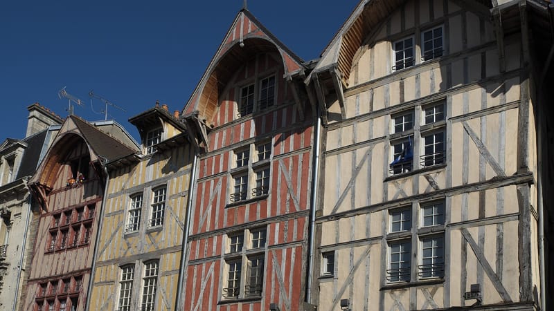 Troyes — Troyes Rue Émile Zola 752