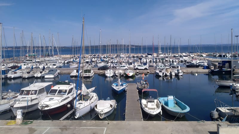 Istres — Port d'Istres les Heures Claires