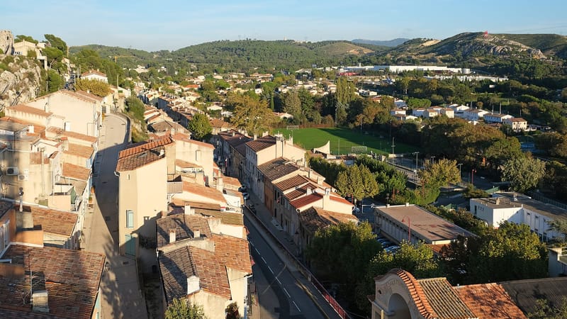 Les Pennes-Mirabeau — Les Pennes-Mirabeau