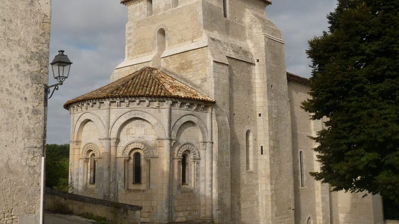 Barbezieux-Saint-Hilaire — Barret eg1