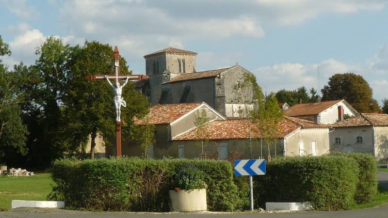 Barbezieux-Saint-Hilaire — Stbonnet