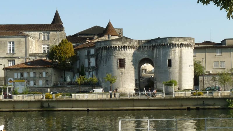 Cognac — Cognac stjac