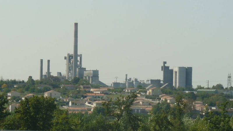 La Couronne — Lacouronne breuty cimenterie