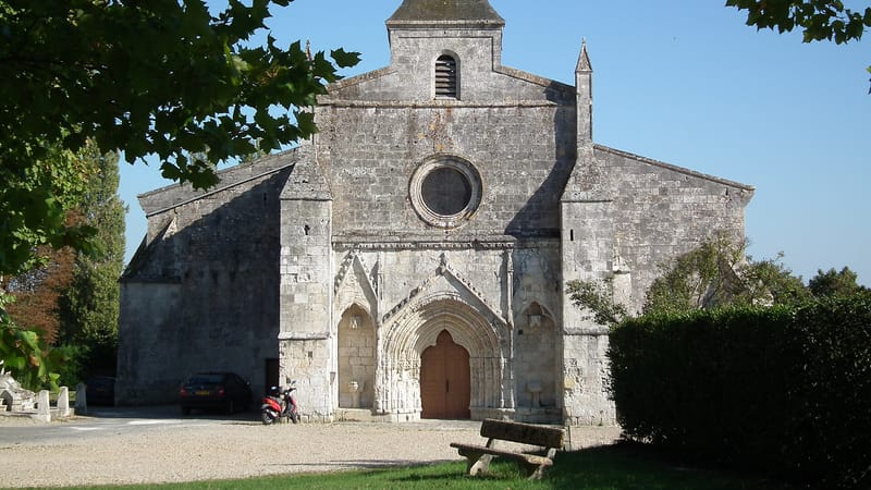 Jonzac — Eglise d'Ozillac