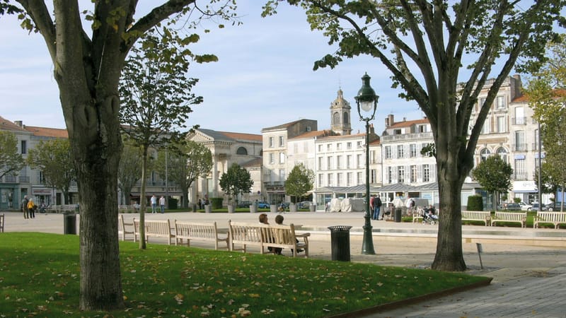 Rochefort — 440 - Place Colbert - Rochefort