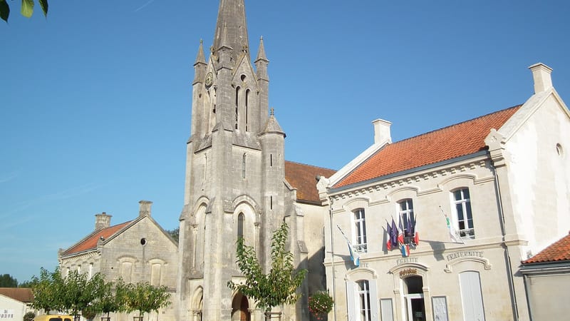 Saint-Genis-de-Saintonge — Saint-Genis-de-Saintonge