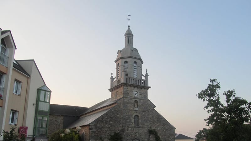 Langueux — Langueux Church