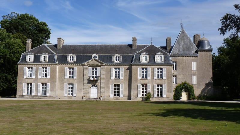 Quessoy — Château de Bogard à Quessoy 01