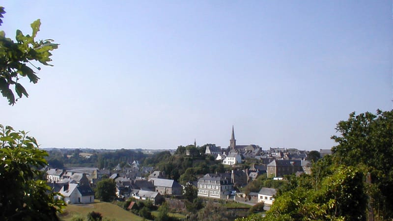 La Roche-Jaudy — La Roche-Derrien - Ar Roc'h-Derien - Vue globale Chef du Pont
