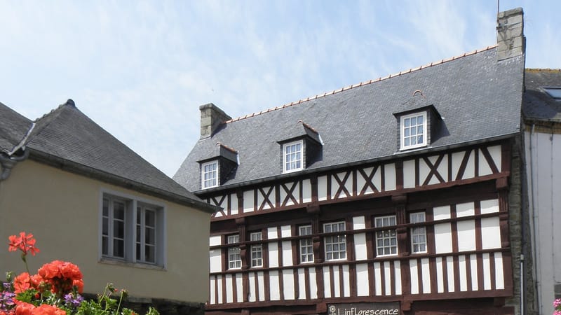 La Roche-Jaudy — La Roche-Derrien (22) Maisons anciennes 02