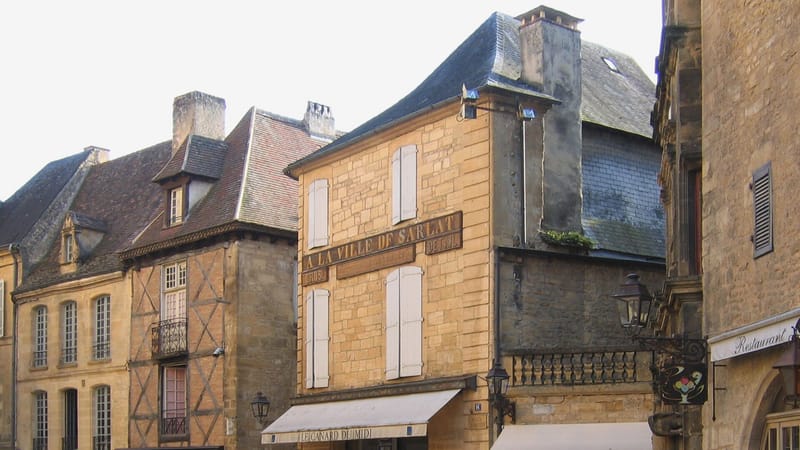 Sarlat-la-Canéda — Sarlat-la-Canéda-Place