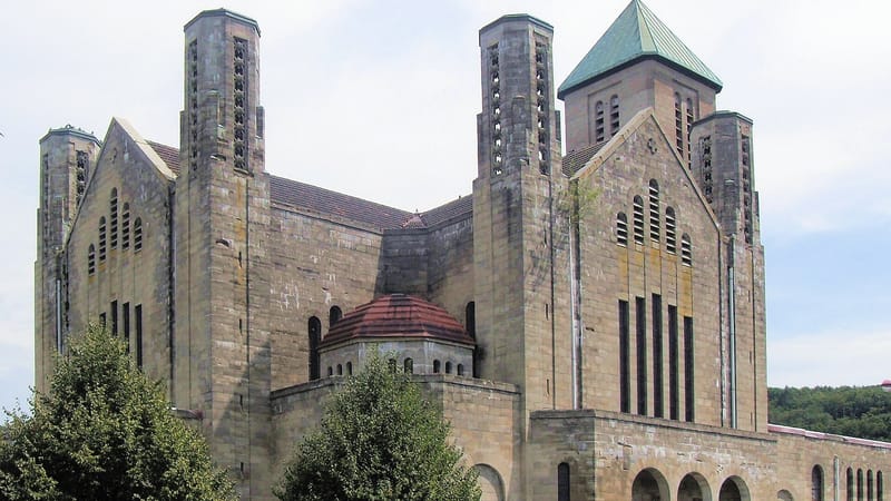 Mandeure — Mandeure, Église Sainte-Thérèse