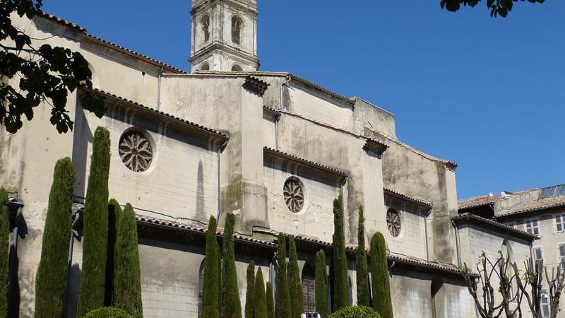 Montélimar — Collégiale Sainte Croix Montélimar - vue sud