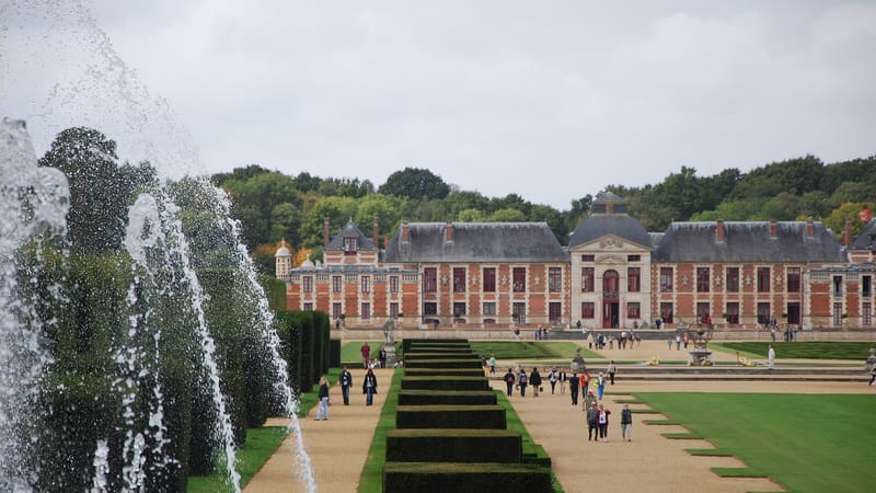 Le Neubourg — Le Château du Champ de Bataille, vue générale 3
