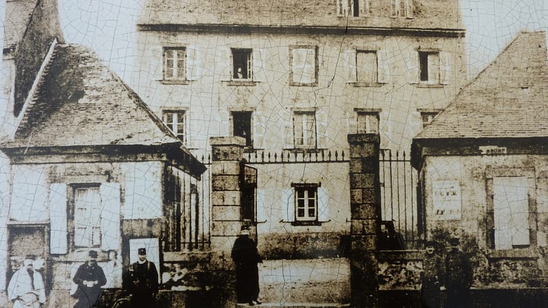 Gouesnou — Gouesnou L'ancienne mairie