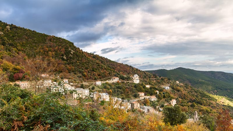 Borgo — Vue du village de Vignale