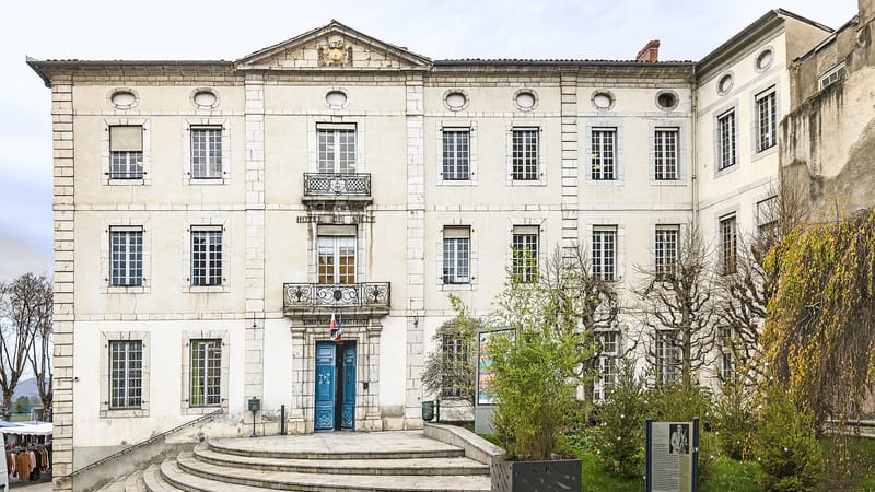 Saint-Gaudens — Saint-Gaudens - La façade de l'Hôtel de Ville