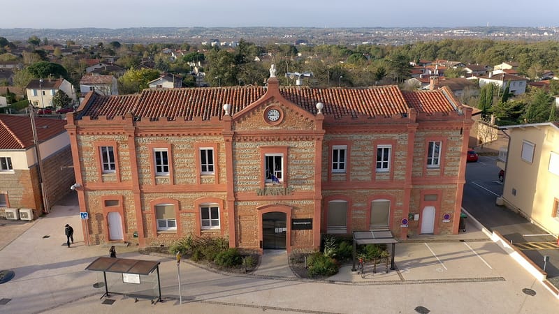 Saint-Orens-de-Gameville — HôtelDeVille Saint-Orens