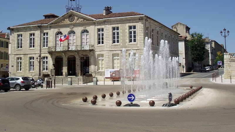 Auch — Hôtel de Ville d'Auch (Gers, France)