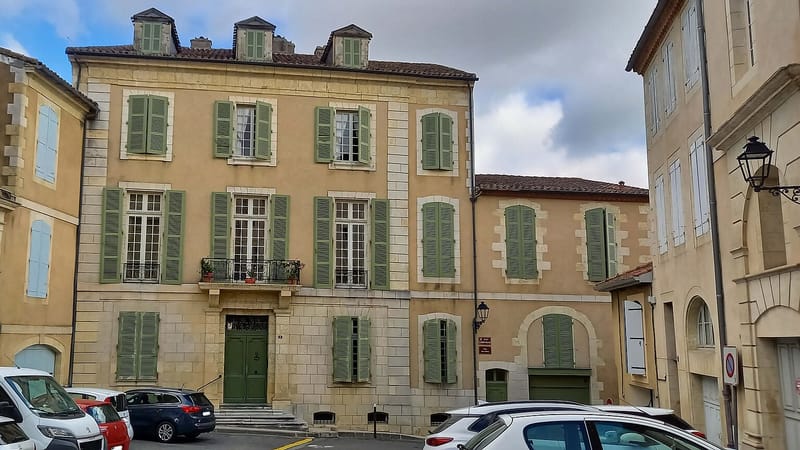 Auch — Place ledru rollin auch 2021