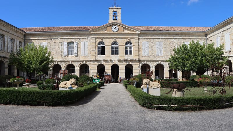 Lectoure — Lectoure (12) Village des antiquaires