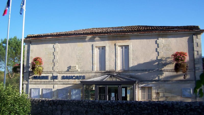 Le Barp — Saucats Mairie