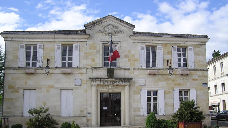 Latresne — Latresne mairie 2008