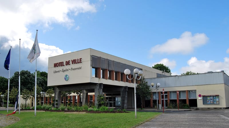 Lormont — Carbon-Blanc Mairie