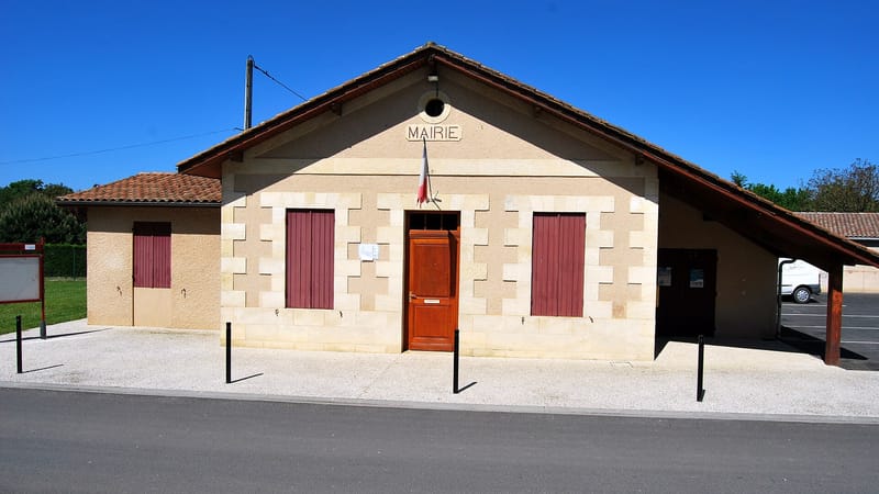 La Sauve — Saint-Léon Mairie