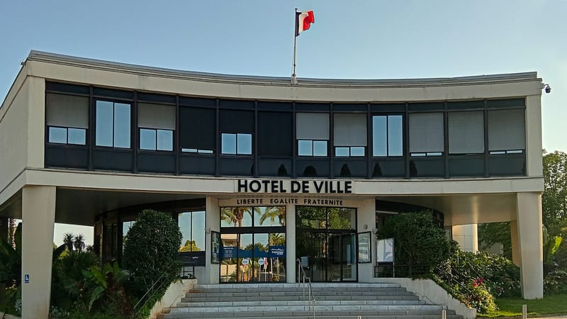 Castelnau-le-Lez — HotelVilleCastelnauLez