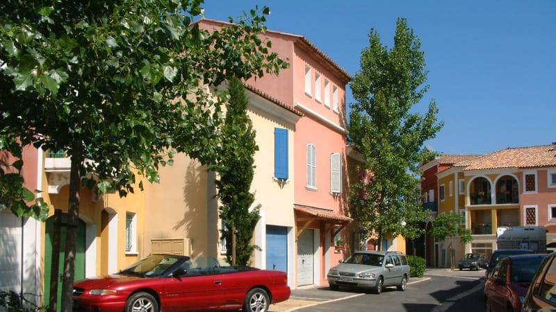 Saint-Clément-de-Rivière — Coeur de village 08