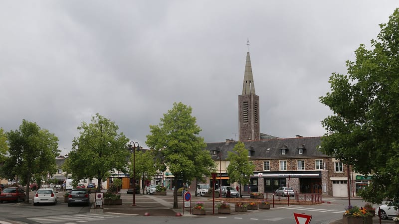 Bruz — Bruz-place