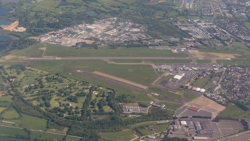 Saint-Jacques-de-la-Lande — Saint-Jacques-de-la-Lande - Aéroport Rennes-Saint-Jacques vue aérienne 20180504