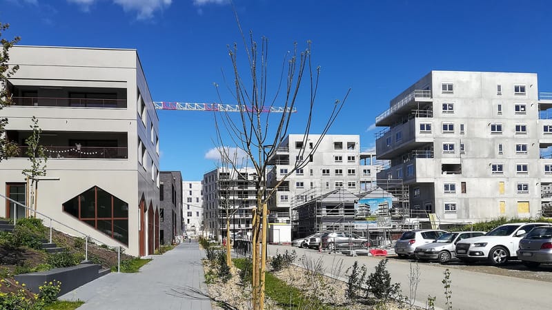 Saint-Jacques-de-la-Lande — Saint-Jacques-de-la-Lande - rue du Camp de Verdun 20230415-01