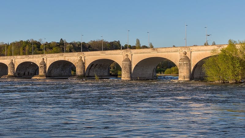 Tours — Tours - Pont Wilson - 03