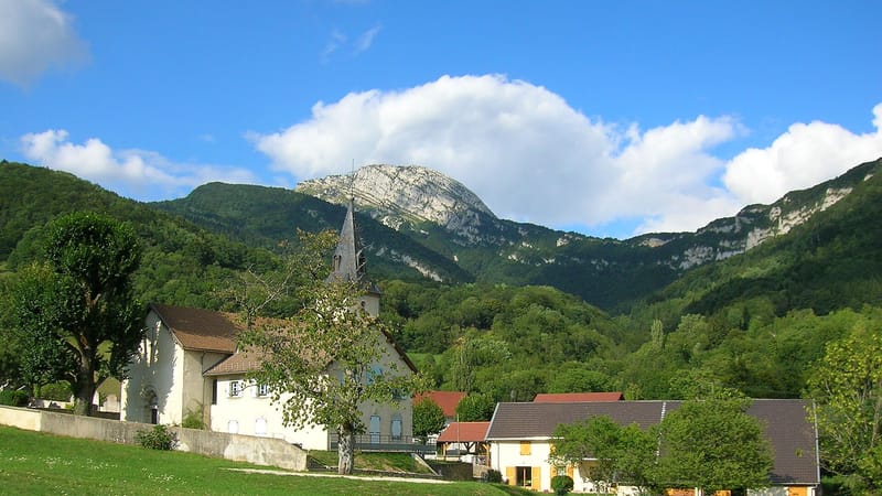 Fontanil-Cornillon — Mont-Saint-Martin, Isère 9