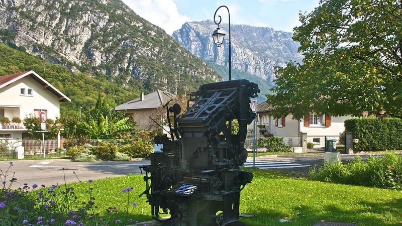 Fontanil-Cornillon — Linotype-Fontanil-Cornillon
