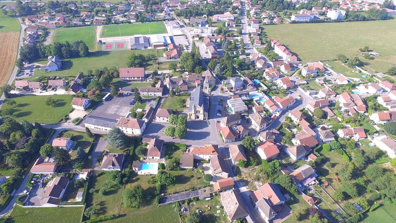 Saint-André-le-Gaz — Saint-André-le-Gaz vu du ciel