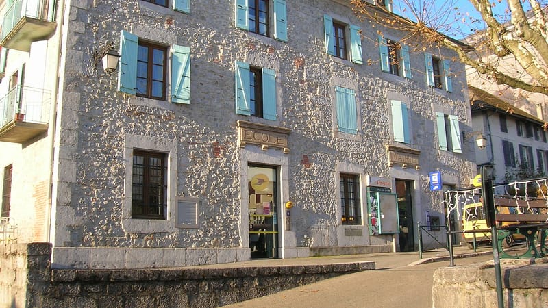 Saint-Ismier — Mairie de Saint-Ismier 1