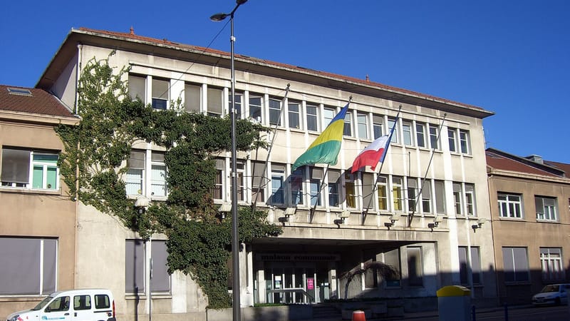 Saint-Martin-d'Hères — Maison Communale - Saint-Martin-d'Hères
