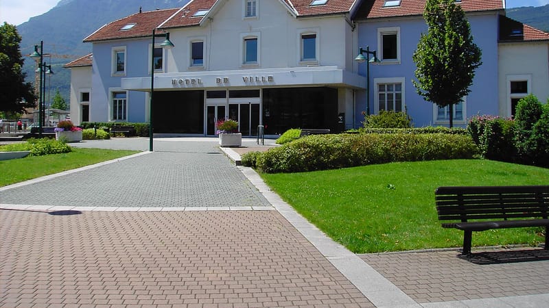Seyssinet-Pariset — Hotel de ville Seyssinet