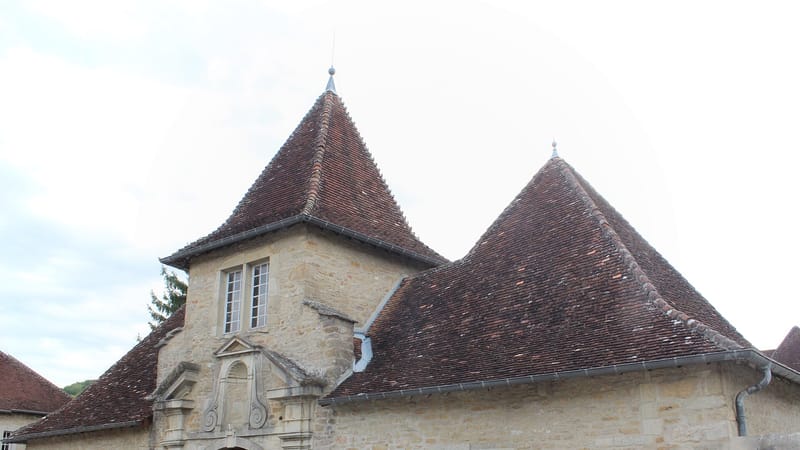 Gevingey — Pavillon entrée Château Gevingey 1
