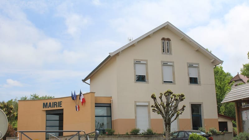 Montmorot — Mairie Villeneuve Pymont 4